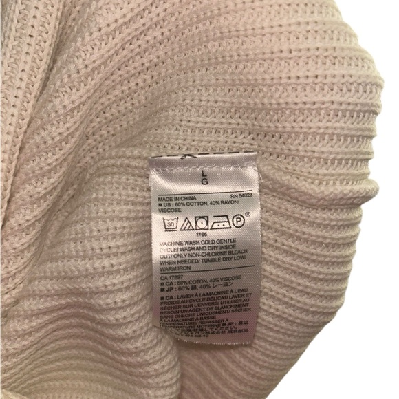 Banana Republic sweater - Picture 5 of 6